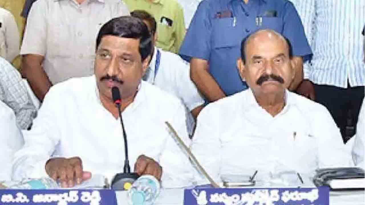 AP Ministers | హత్యా రాజకీయాల గురించి జగన్‌ మాట్లాడటం దెయ్యాలు వేదాలు వల్లించినట్లు ఉంది : ఏపీ మంత్రులు