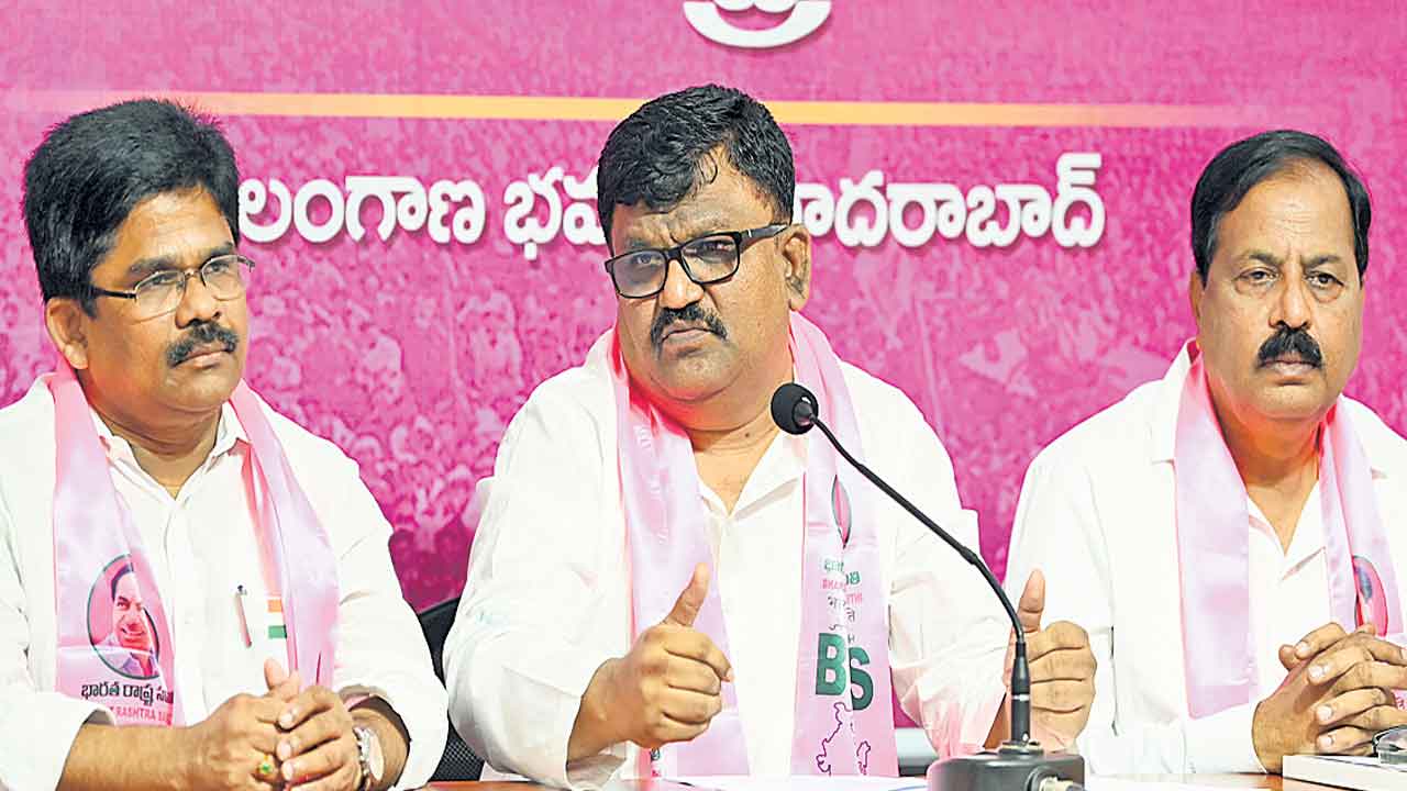 BRS | సచివాలయం ఎదుట రాజీవ్‌ విగ్రహం అస్థిత్వంపై దాడే.. తెలంగాణ స్వాభిమానాన్ని దెబ్బతీసే కుట్ర