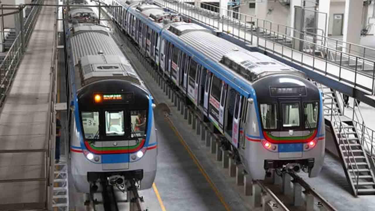 AP Metro Rail | ఏపీ మెట్రో రైలు కార్పొరేషన్‌ ఎండీగా రామకృష్ణారెడ్డి నియామకం