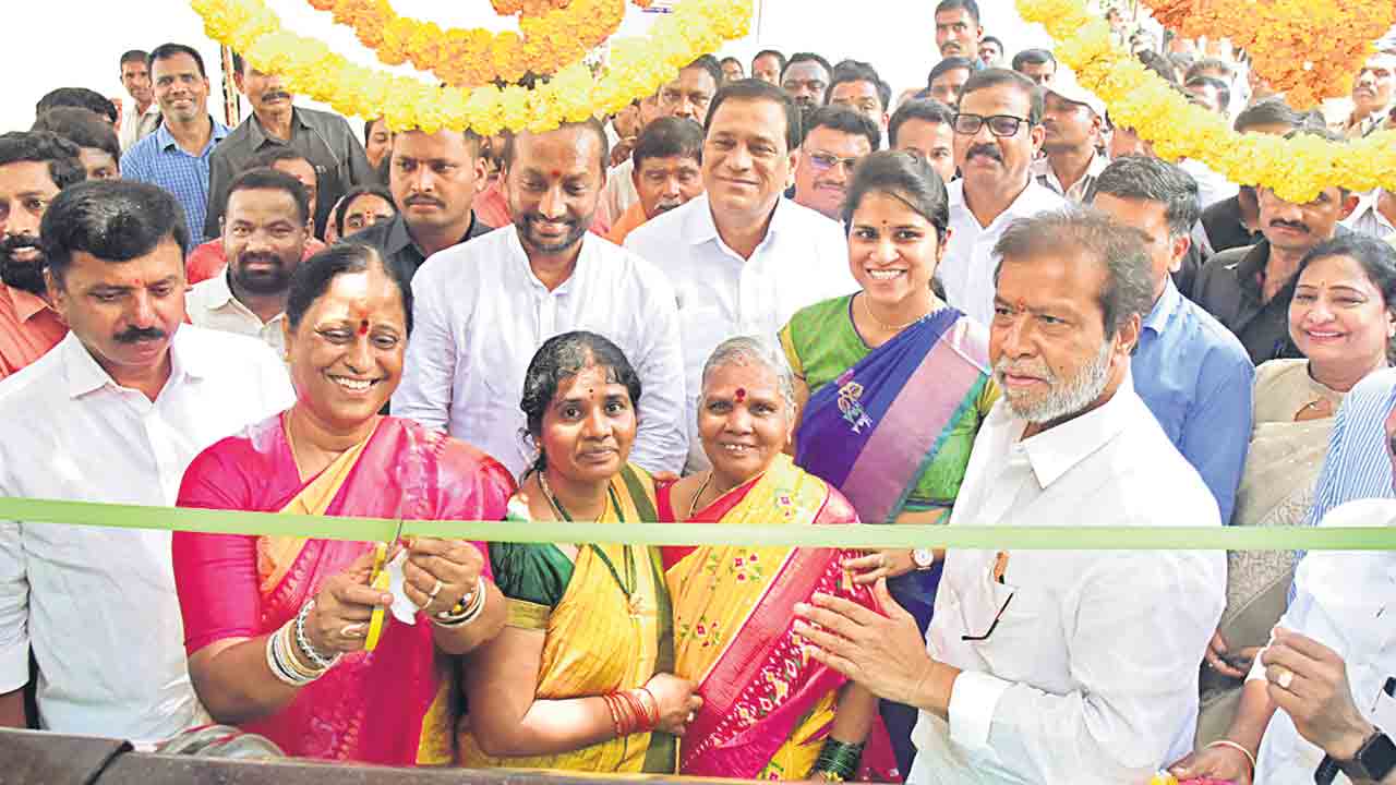 సంక్షేమ ఫలాలు అందరికీ అందాలి