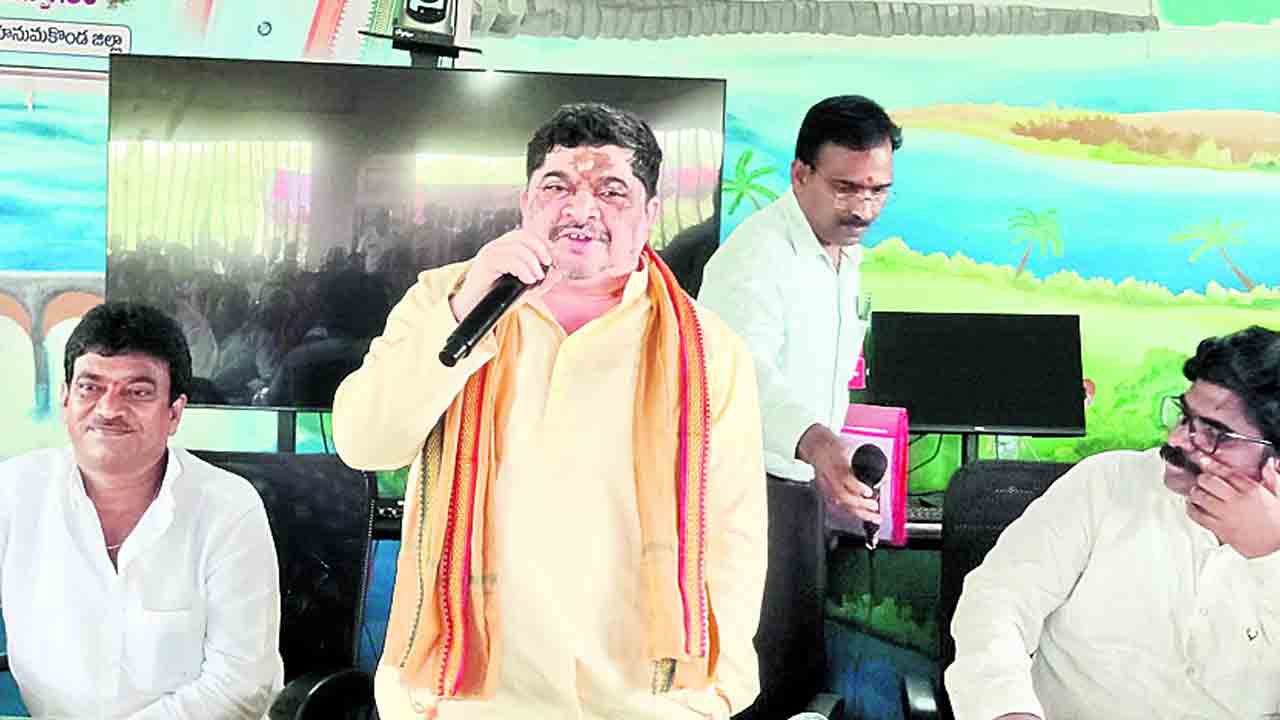 సబ్సిడీ పథకాలను వినియోగించుకోవాలి