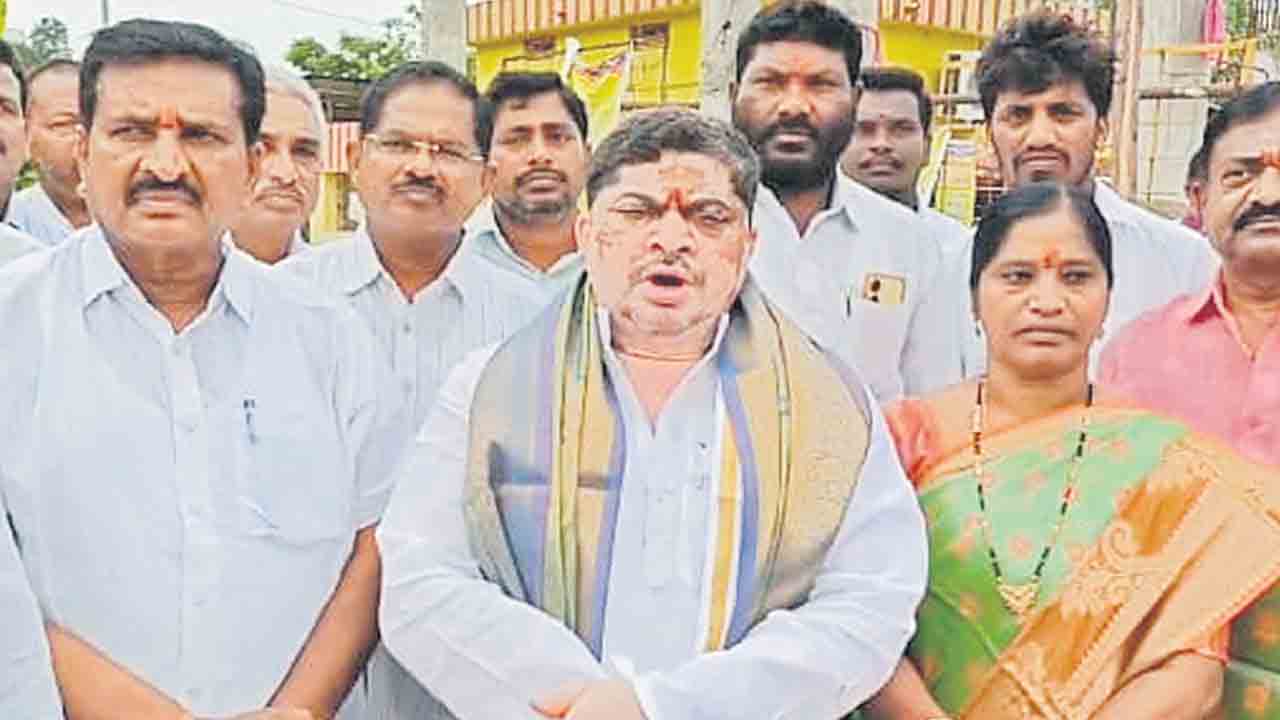 ‘స్వచ్ఛదనం..పచ్చదనం’లో పాల్గొనాలి