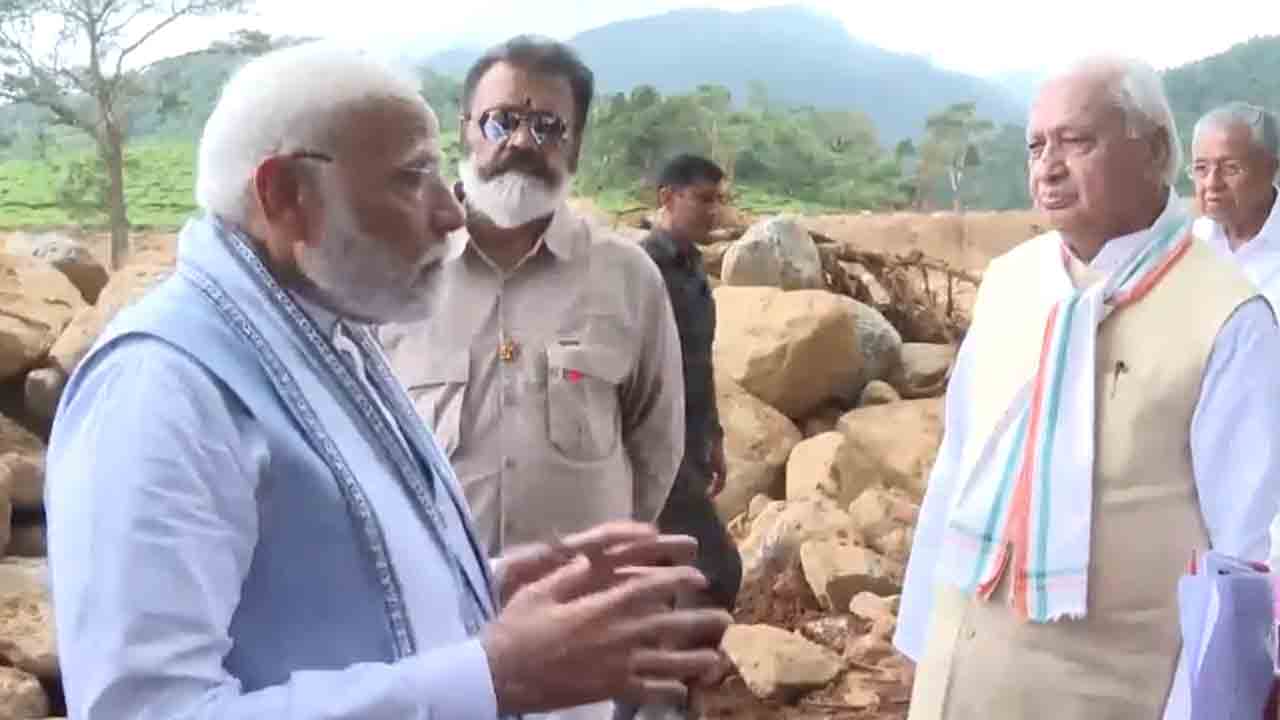 PM Modi | కొండచరియలు విరిగిపడిన ప్రాంతాన్ని సందర్శించిన ప్రధాని మోదీ.. వీడియో