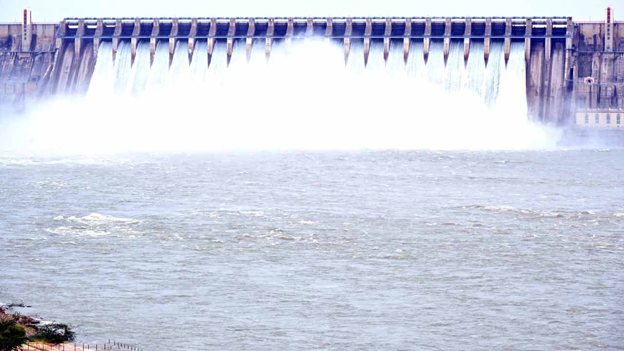 22 గేట్లు ఖుల్లా