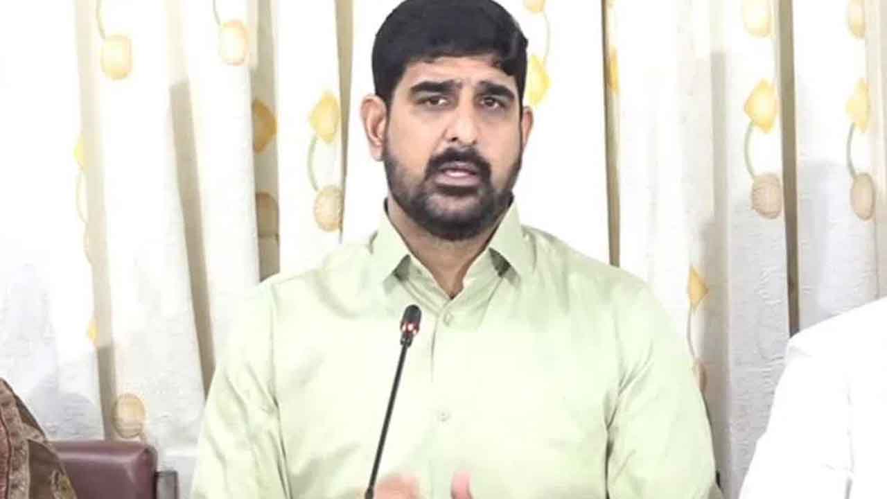 నడవ చేతకాదు.. ఉరికిస్తవా