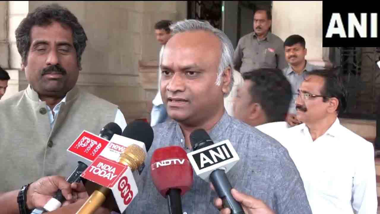 Priyank Kharge | శాంతిభద్రతల పరిస్ధితిపై గవర్నర్‌ వ్యాఖ్యలు విచారకరం : ప్రియాంక్‌ ఖర్గే