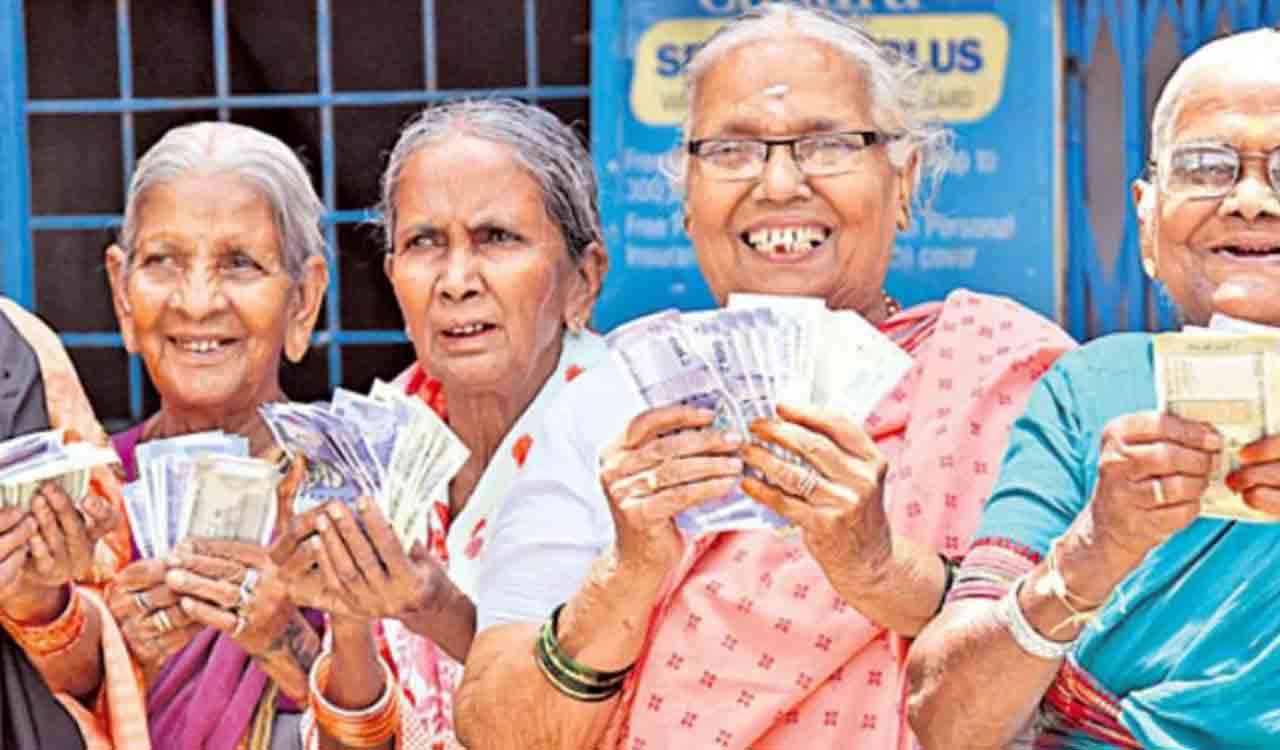 AP Pensions | ఏపీలో పింఛన్‌దారులకు శుభవార్త.. 31వ తేదీనాడే పింఛన్లు