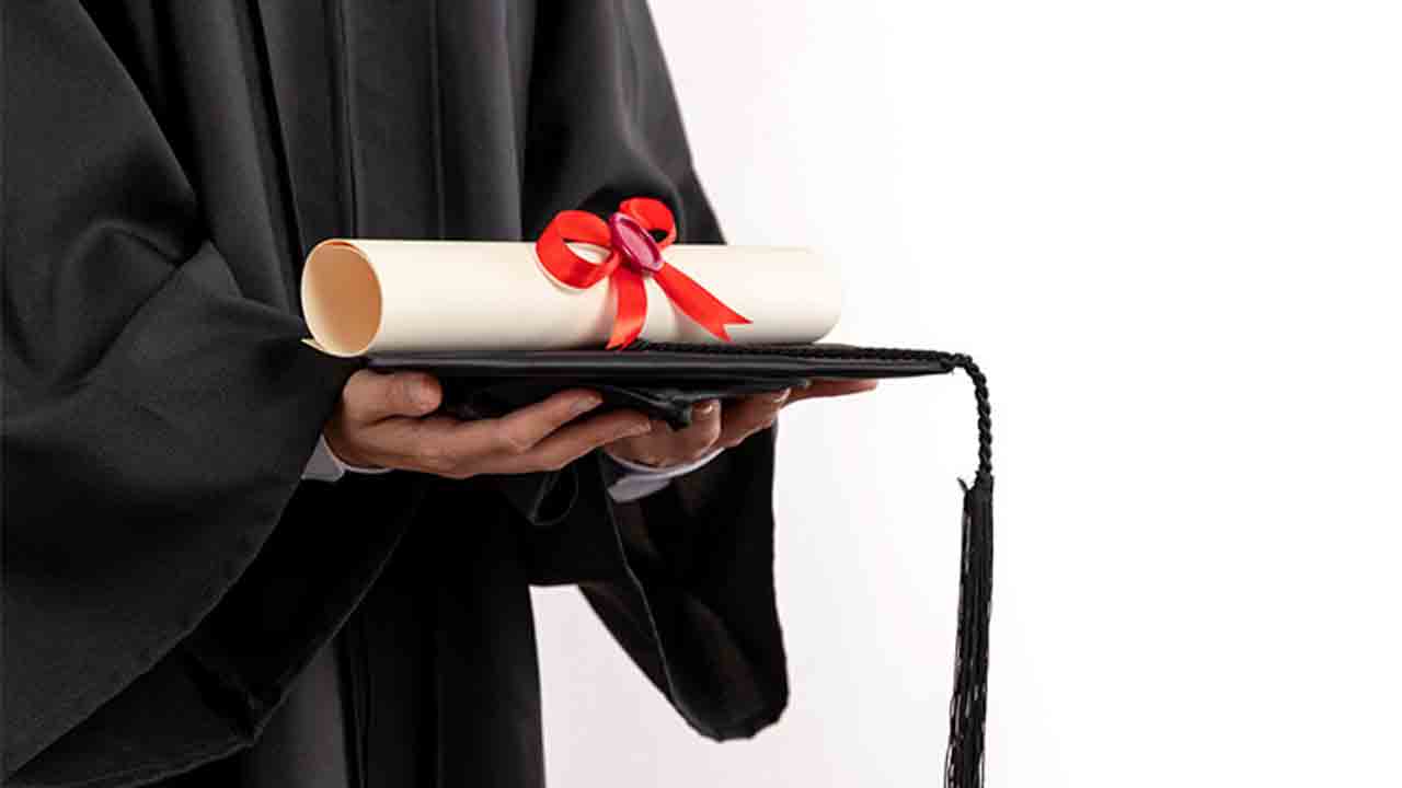 Ph.D. Entrance | పీహెచ్‌డీ ఎంట్రెన్స్‌లకు వర్సిటీల గుడ్‌బై.. ఇక యూజీసీ నెట్‌ స్కోర్‌ ద్వారానే అడ్మిషన్లు