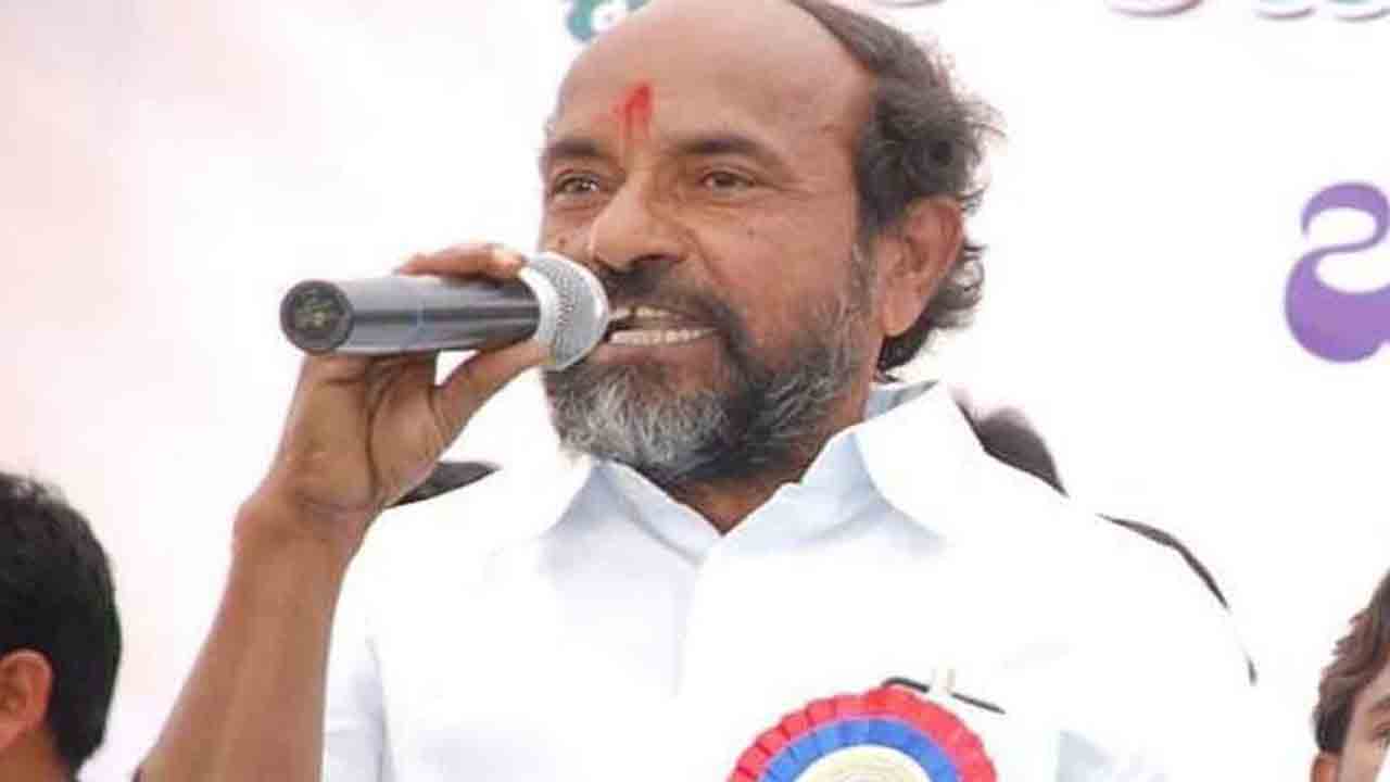 Krishnaiah | మాజీ సీఎం కేసీఆర్‌ స్ఫూర్తితో సామూహిక ఆమరణ దీక్షలు : కృష్ణయ్య