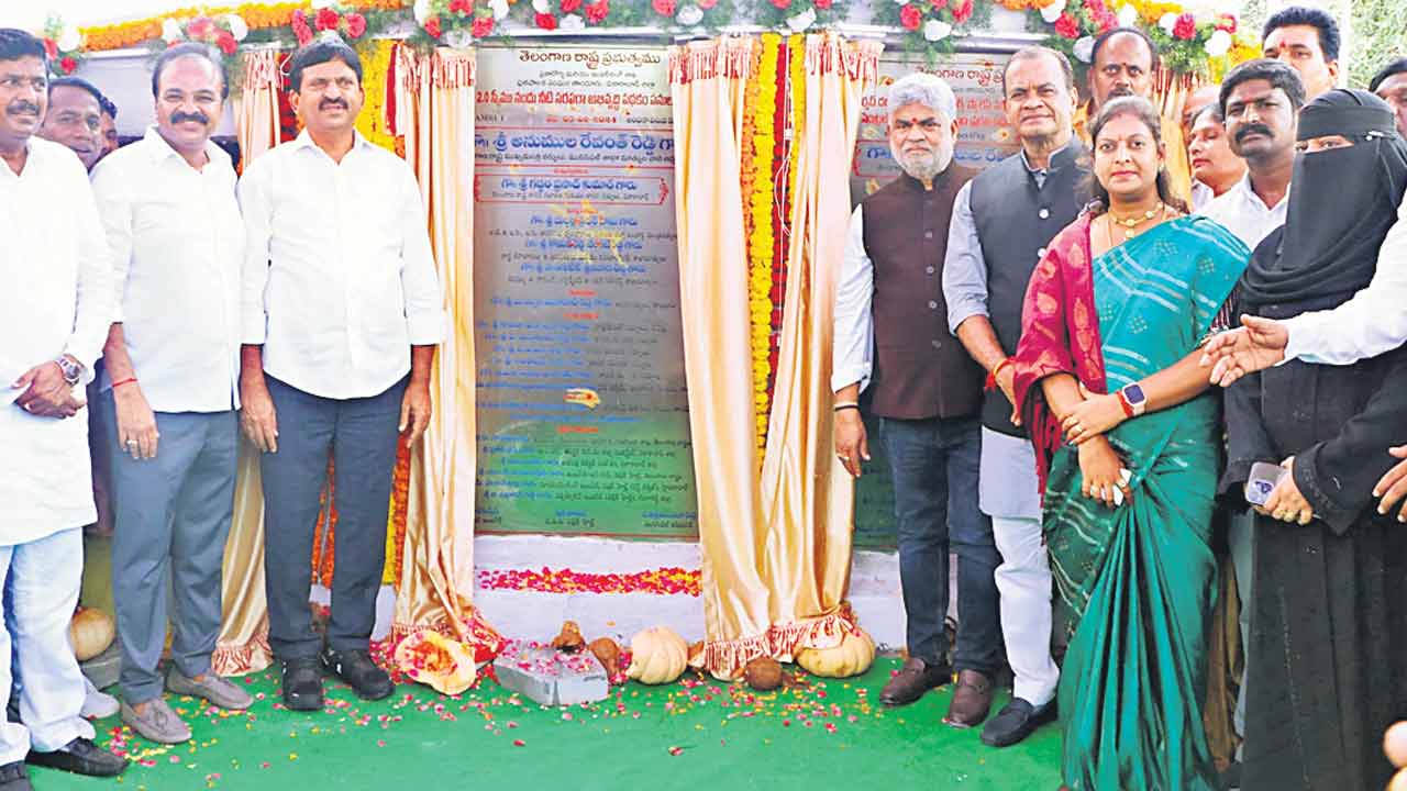 జిల్లా అభివృద్ధికి కృషి