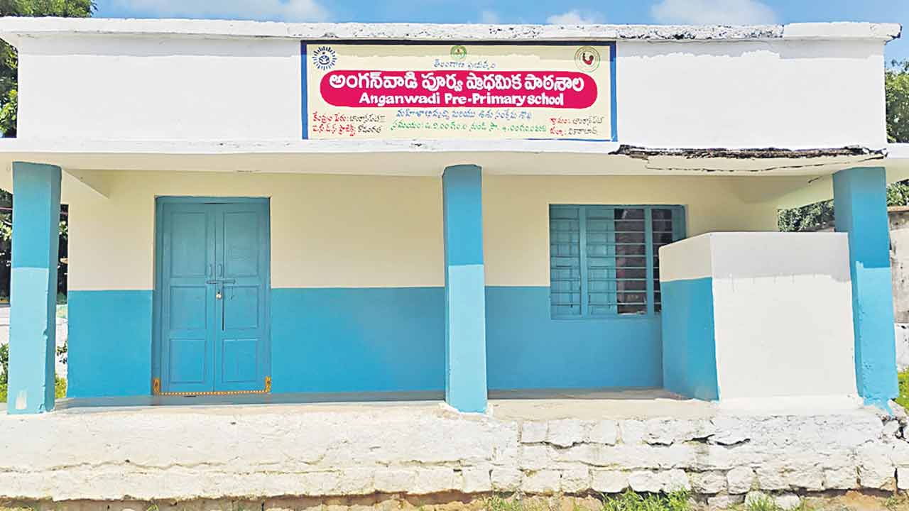ప్రీప్రైమరీ స్కూళ్లుగా.. అంగన్‌వాడీ కేంద్రాలు