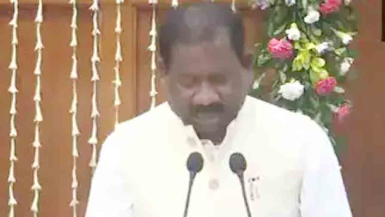 Ramdas Soren | చంపై స్థానంలో.. రాష్ట్ర మంత్రిగా రామదాస్‌ సోరెన్‌ ప్రమాణం