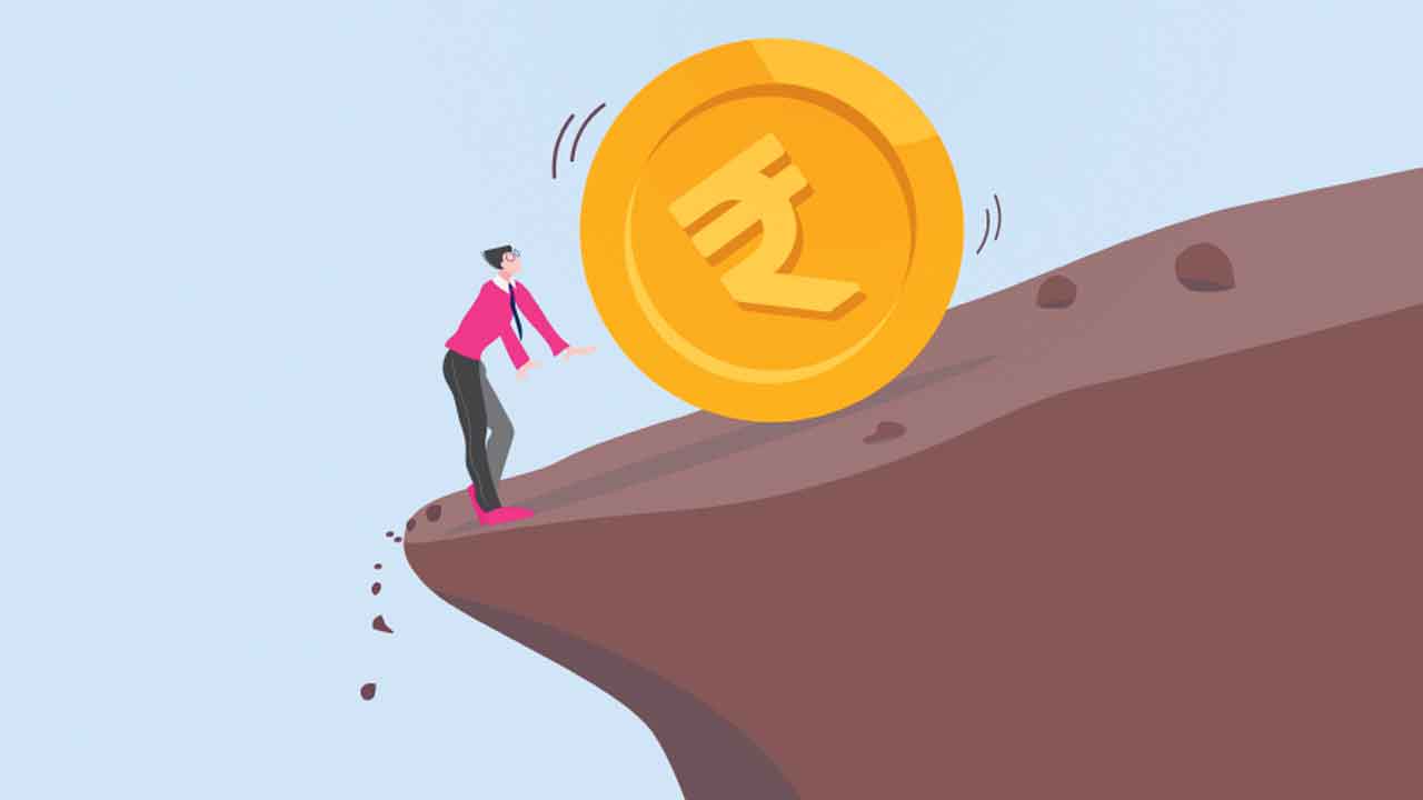 Rupee | రూపాయీ జరభద్రం.. ఆర్బీఐకే దడ పుట్టిస్తున్న దేశీయ కరెన్సీ