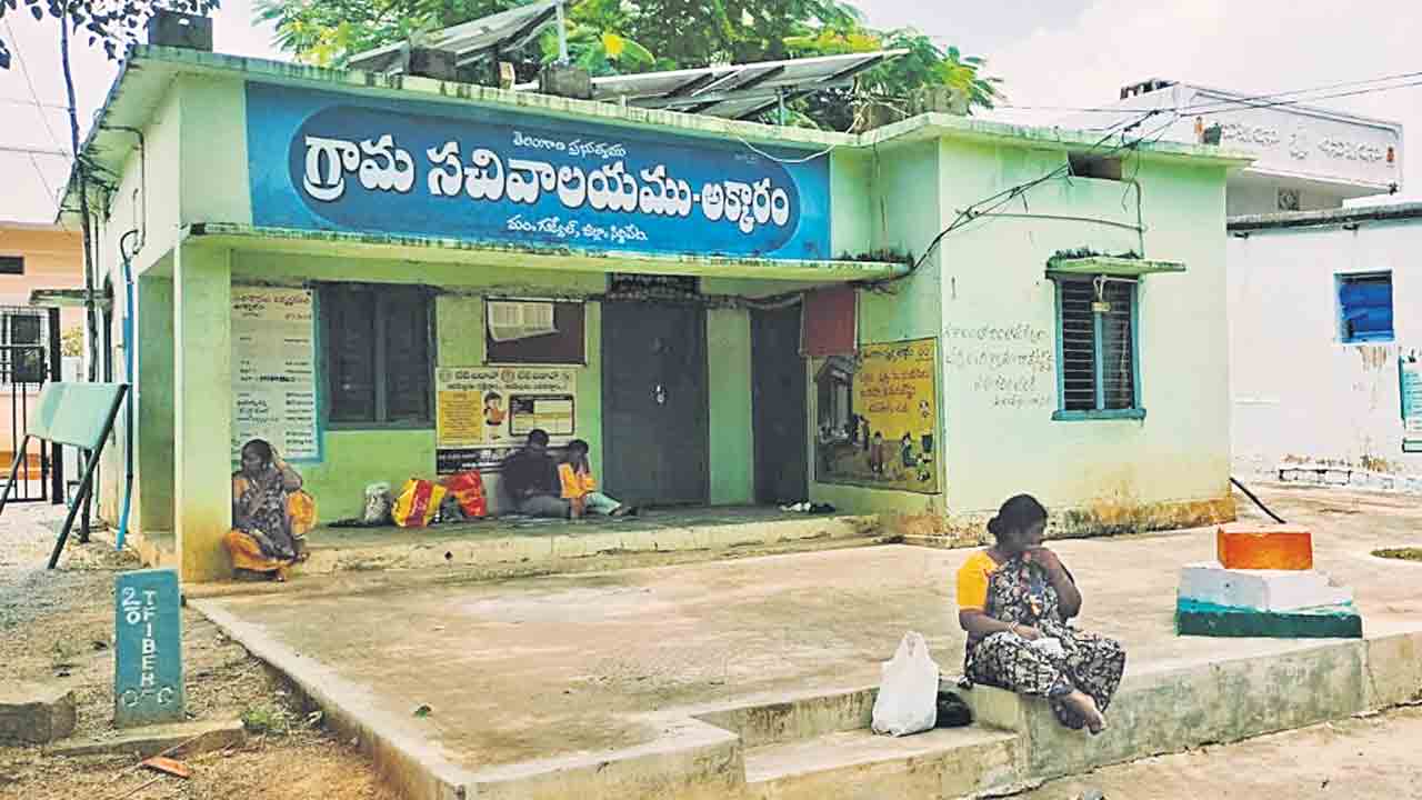 అక్కారం అన్నదాతల ఆవేదన