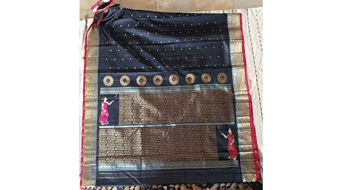 నేతలన్న కళాత్మకతకు గౌరవం