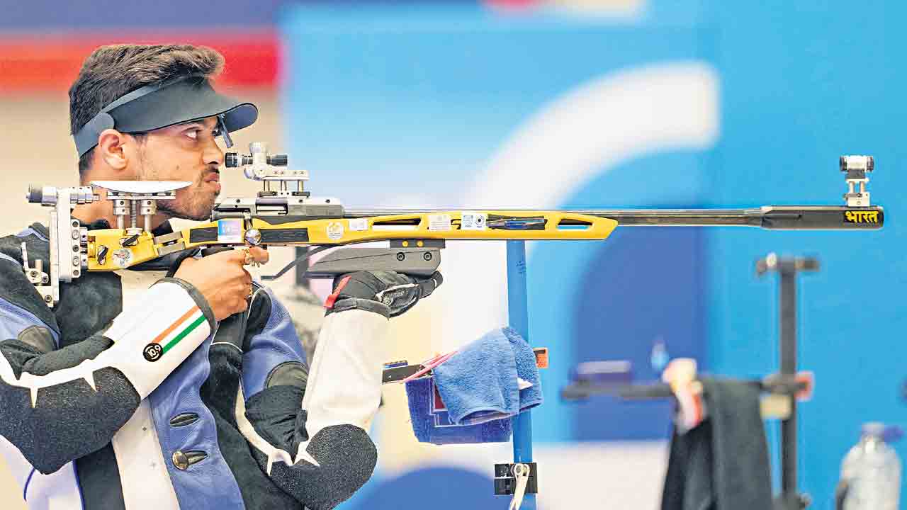 Paris Olympics | ఒలింపిక్స్‌లో భారత్‌కు మూడో కాంస్యం.. అన్నీ షూటర్లు తెచ్చినవే