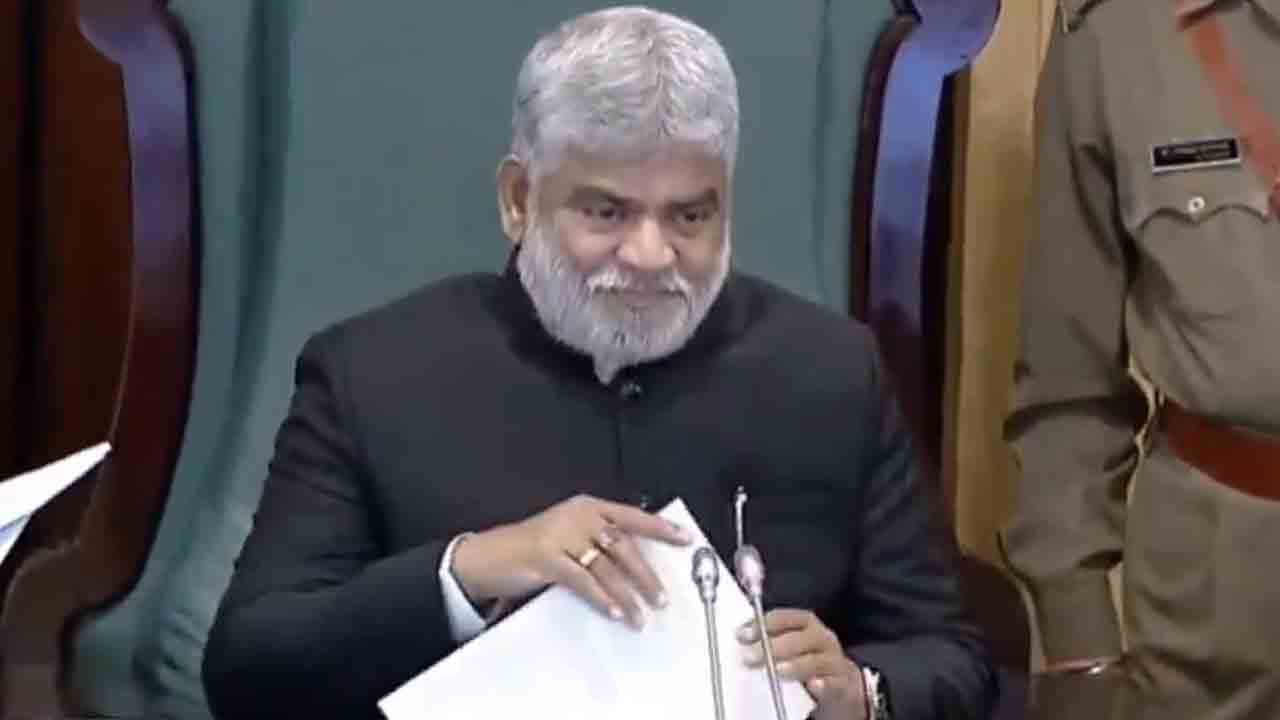 Harish Rao | బ్లాక్ డ్రెస్లో స్పీకర్ ప్రసాద్ కుమార్.. మా ఆవేదన అర్ధం చేసుకున్నందుకు థ్యాంక్స్ సార్: హరీశ్రావు
