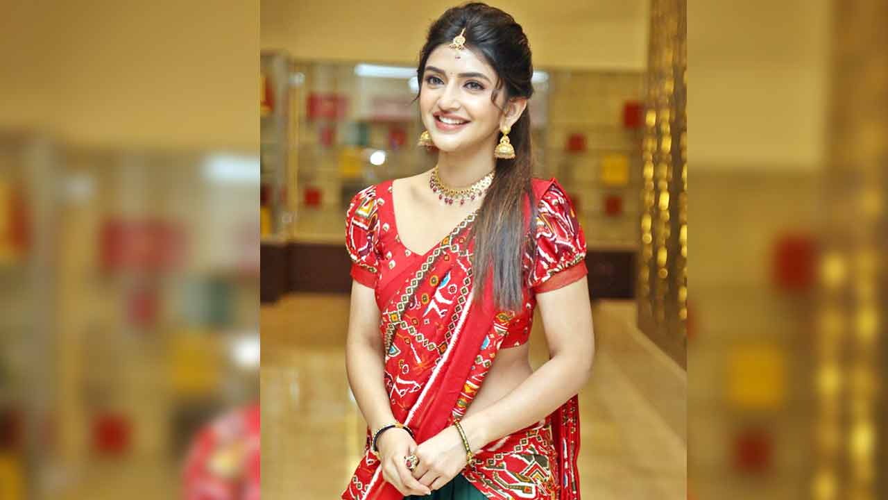 బాలీవుడ్‌ ఎంట్రీకి సిద్ధం