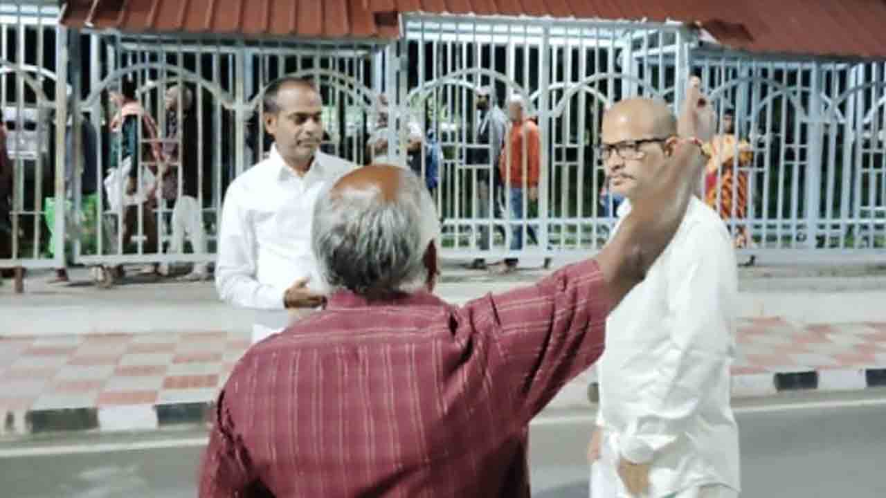 TTD | తిరుమ‌ల‌లో అదనపు ఈవో విస్తృత తనిఖీలు.. టీటీడీ సౌకర్యాలపై భక్తులకు అవగాహన