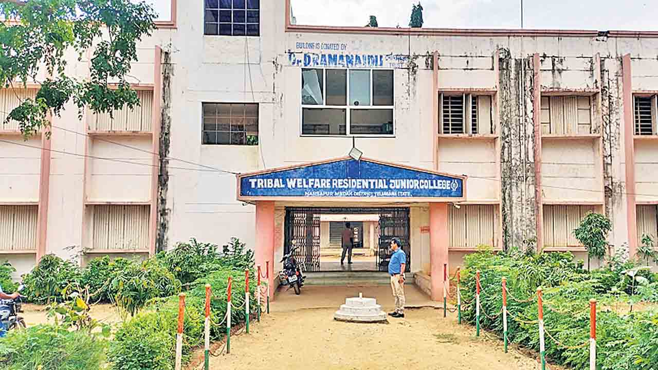 సమస్యలతో సహవాసం