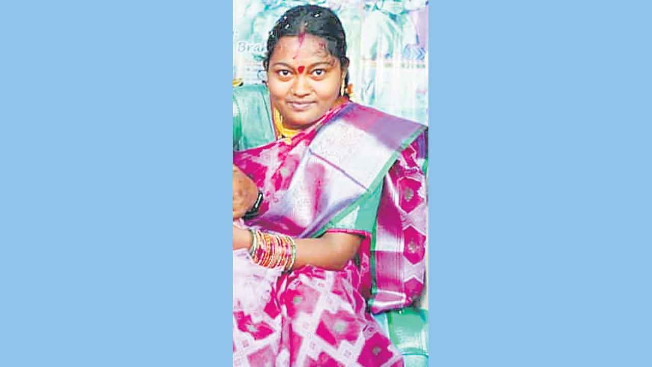 డెంగ్యూతో నిండు గర్భిణి మృతి