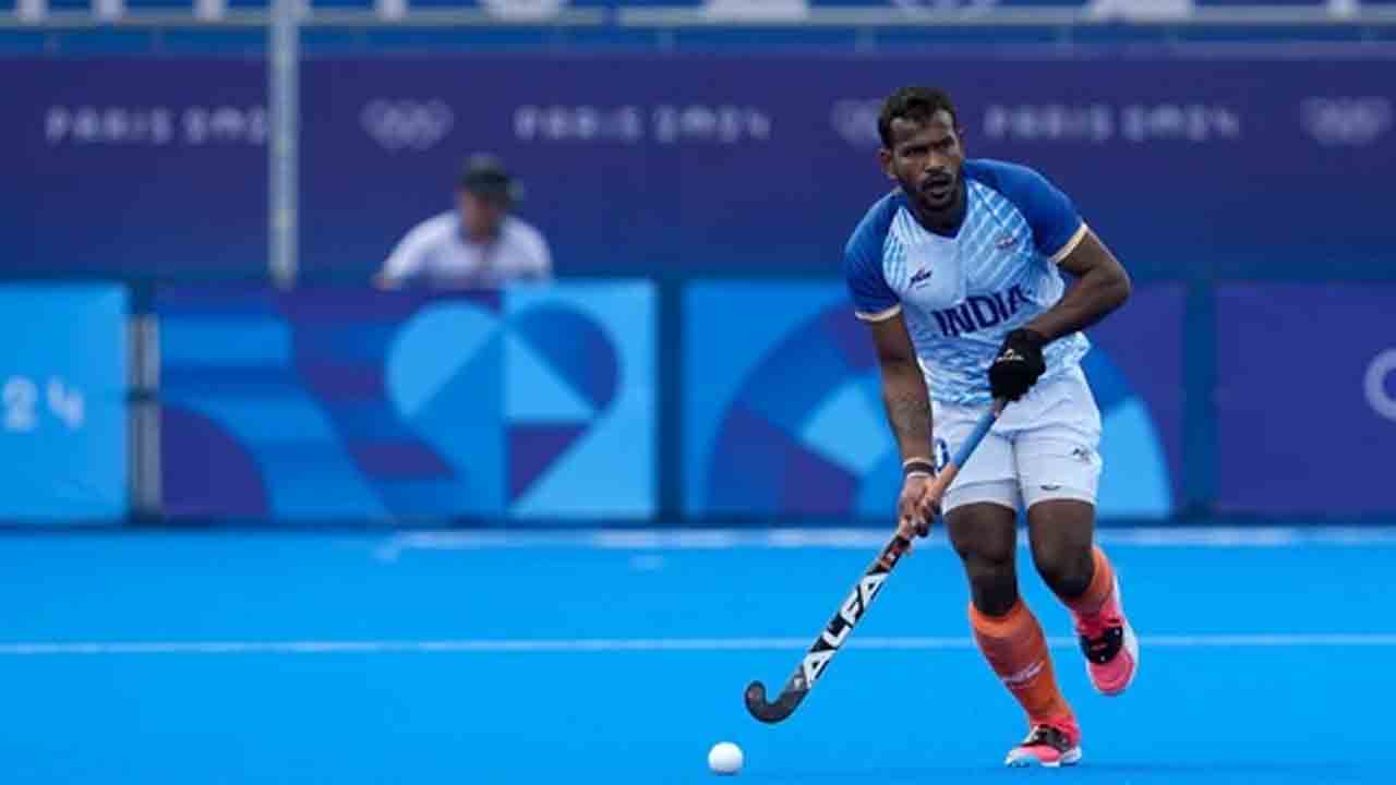 Amit Rohidas | సెమీస్‌కు ముందు భారత హాకీ జట్టుకు ఎదురుదెబ్బ.. డిఫెండర్‌ రోహిదాస్‌పై ఒక మ్యాచ్‌ నిషేధం