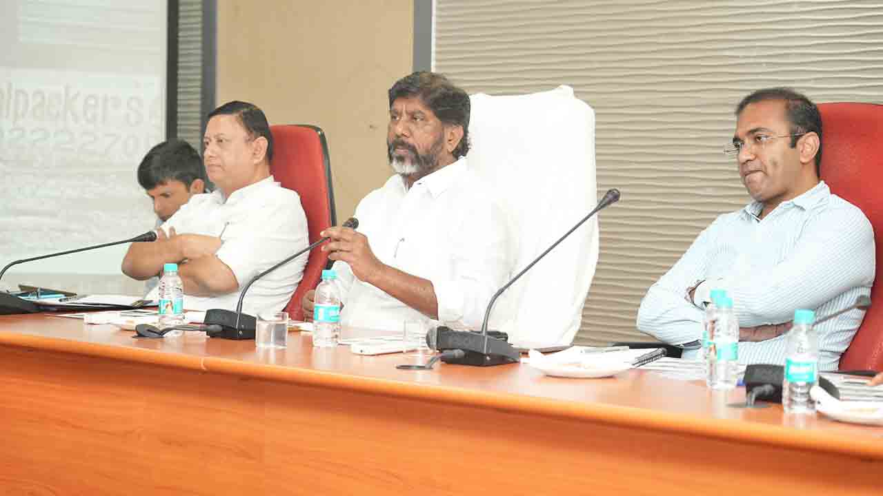 Bhatti Vikramarka | విద్యుత్ స‌మస్య‌ల ప‌రిష్కారానికి 1912 హెల్ప్ లైన్ నంబ‌ర్ : భ‌ట్టి విక్ర‌మార్క‌