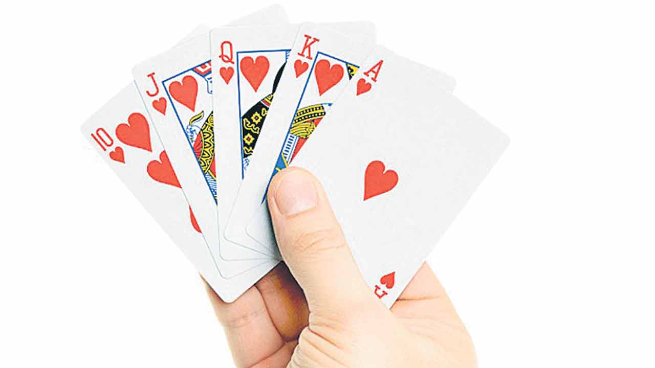 పేకాట.. కొత్త రూటు!