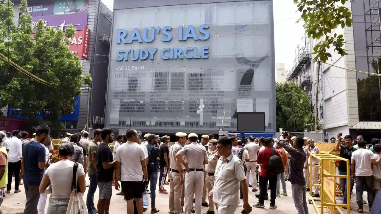 Coaching Centre Case | ఢిల్లీ సివిల్స్‌ అభ్యర్ధుల మృతి కేసుపై సీబీఐ విచారణకు హైకోర్టు ఆదేశం