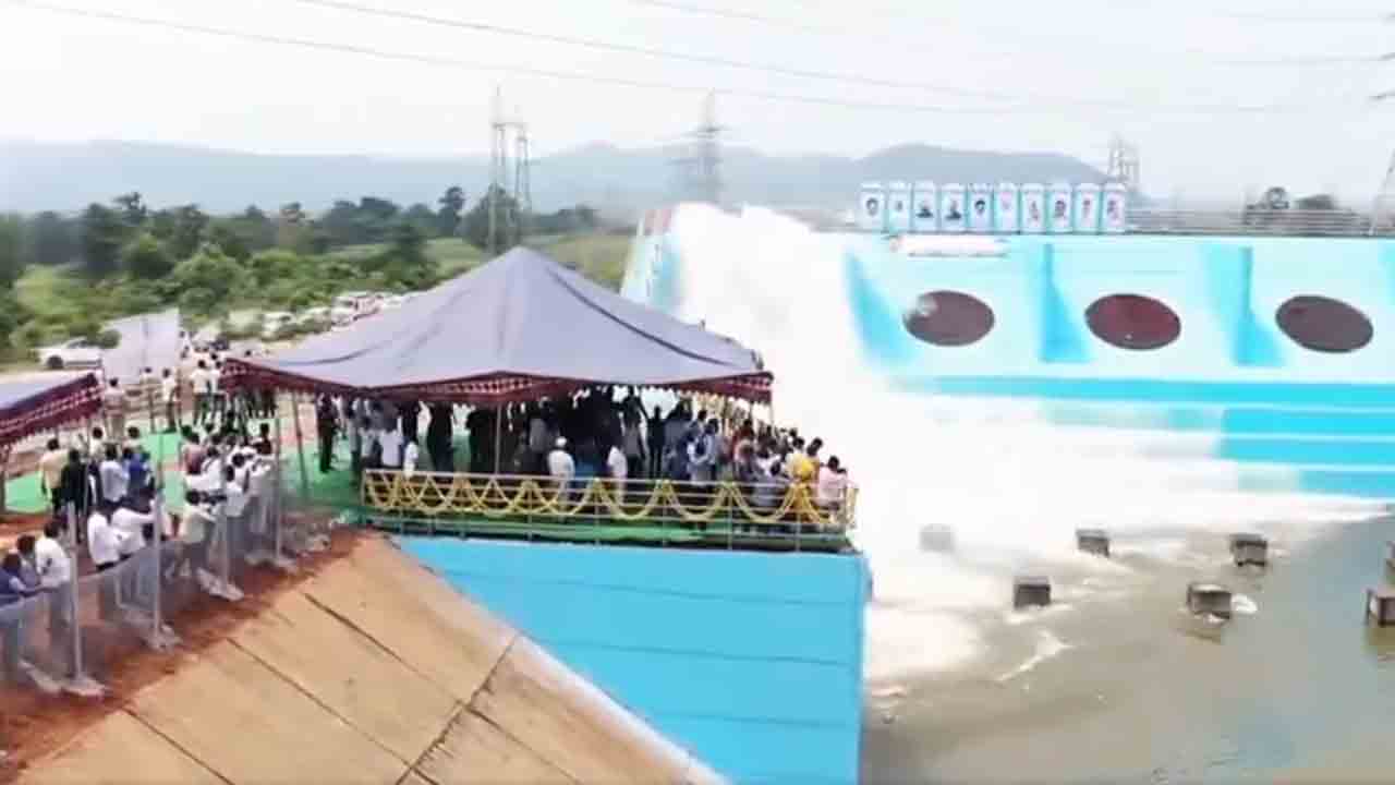 CM Revanth Reddy | సీతారామ లిఫ్ట్ ఇరిగేషన్ ప్రాజెక్టును ప్రారంభించిన సీఎం రేవంత్ రెడ్డి