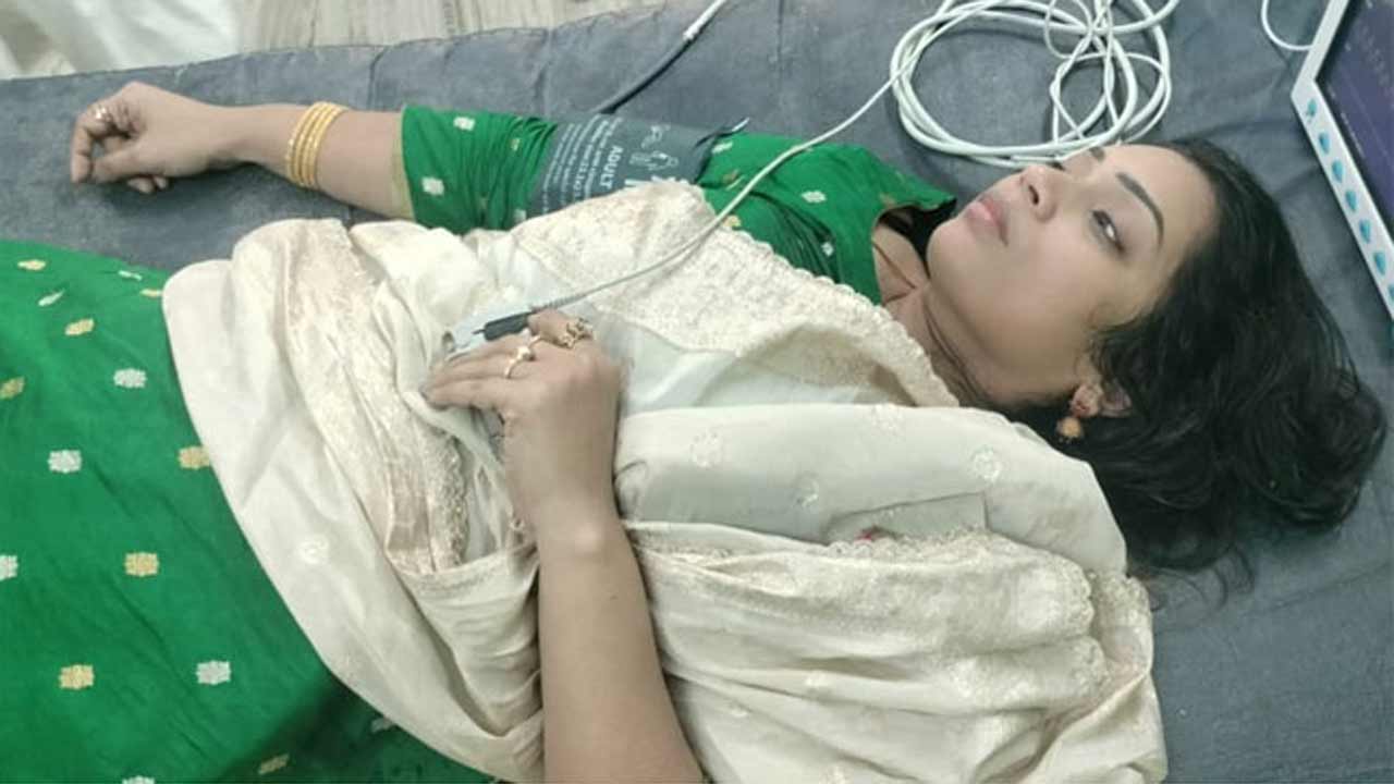 Divvala Madhuri | దువ్వాడ శ్రీను వ్యవహారంలో ట్విస్ట్‌.. ఆత్మహత్యకు యత్నించిన మాధురిపై కేసు నమోదు