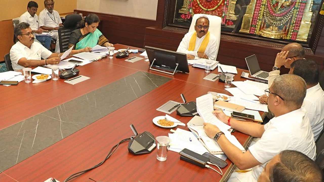 TTD | తిరుమల వార్షిక బ్రహ్మోత్సవాలపై సమీక్ష.. కీలక విషయాలు వెల్లడించిన టీటీడీ ఈవో