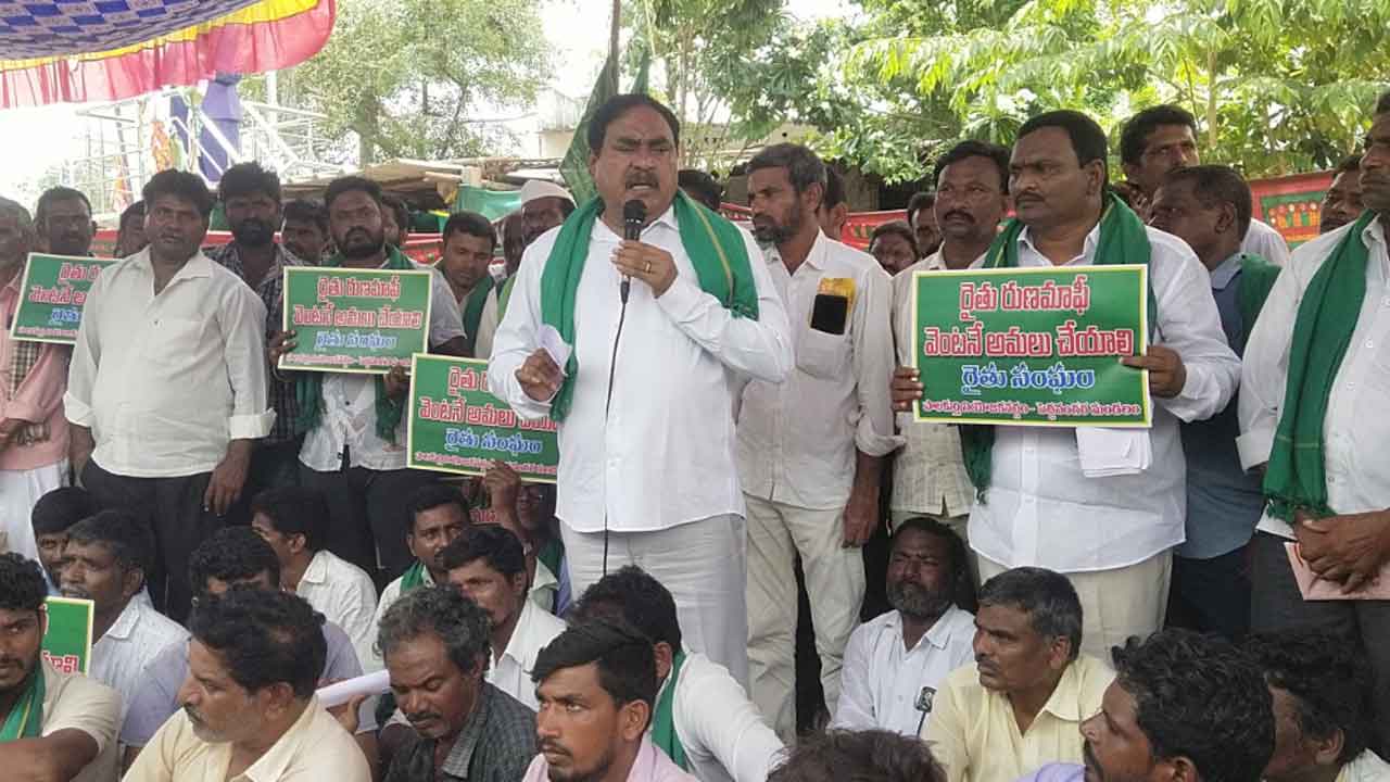 Errabelli | మూడు విడతల్లో 40 శాతం మందికే రుణమాఫీ : మాజీ మంత్రి ఎర్రబెల్లి