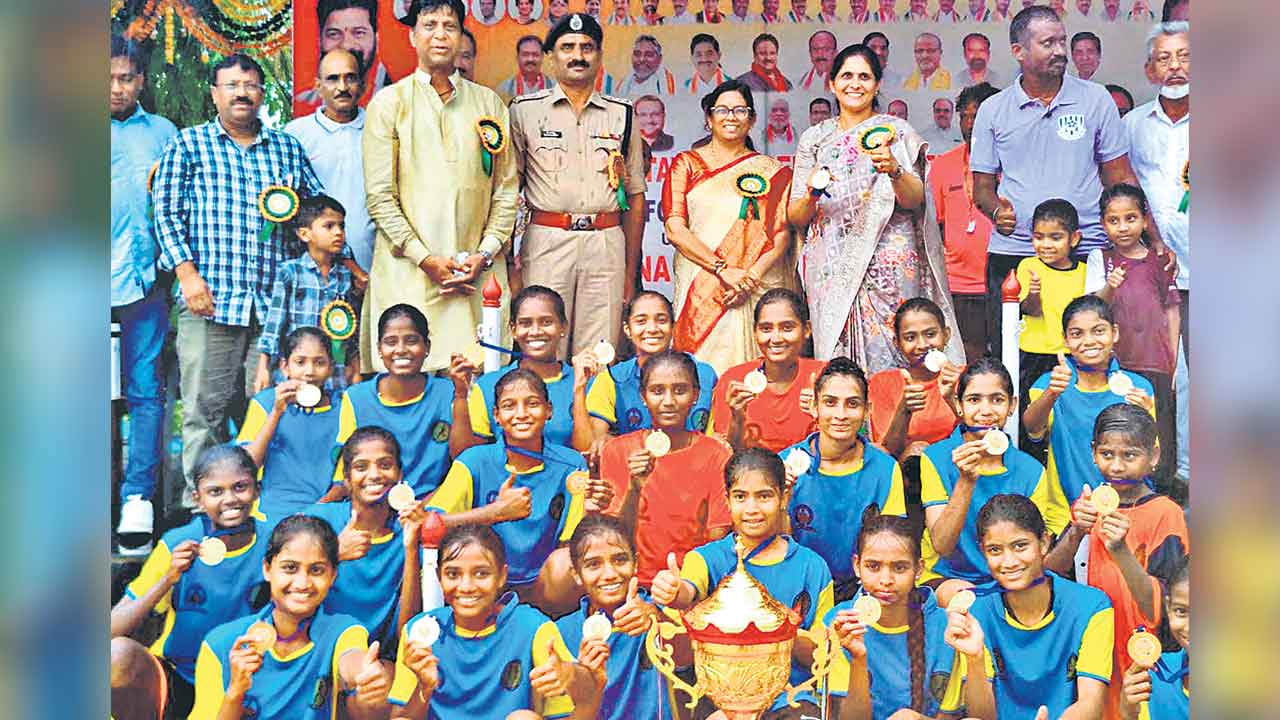 Nizamabad | ఫుట్‌బాల్‌ చాంప్‌ నిజామాబాద్‌