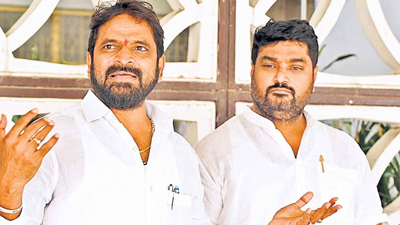 ఢిల్లీకి వస్తే పార్టీని విలీనం చేసినట్టా?