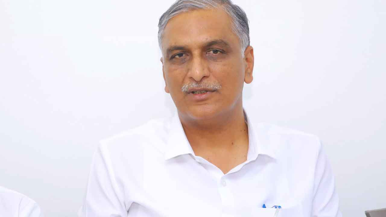 Harish Rao | కొనుగోలు కేంద్రాలు పెట్టరా?.. మార్క్‌ఫెడ్‌ సెంటర్ల ఏర్పాటులో ఇంత నిర్లక్ష్యమా?: హరీశ్‌రావు