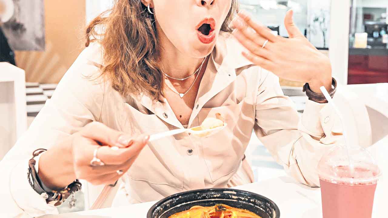 నోటి మంట.. వంటింటి చికిత్స