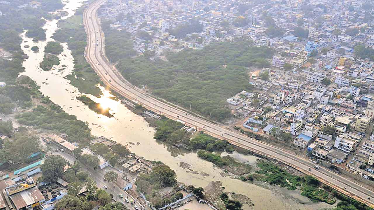 Musi River | మూసీ వెంట 13 వేల నిర్మాణాలు.. 20 రోజుల్లో ముగియనున్న ఎంఆర్‌డీసీఎల్‌ సర్వే