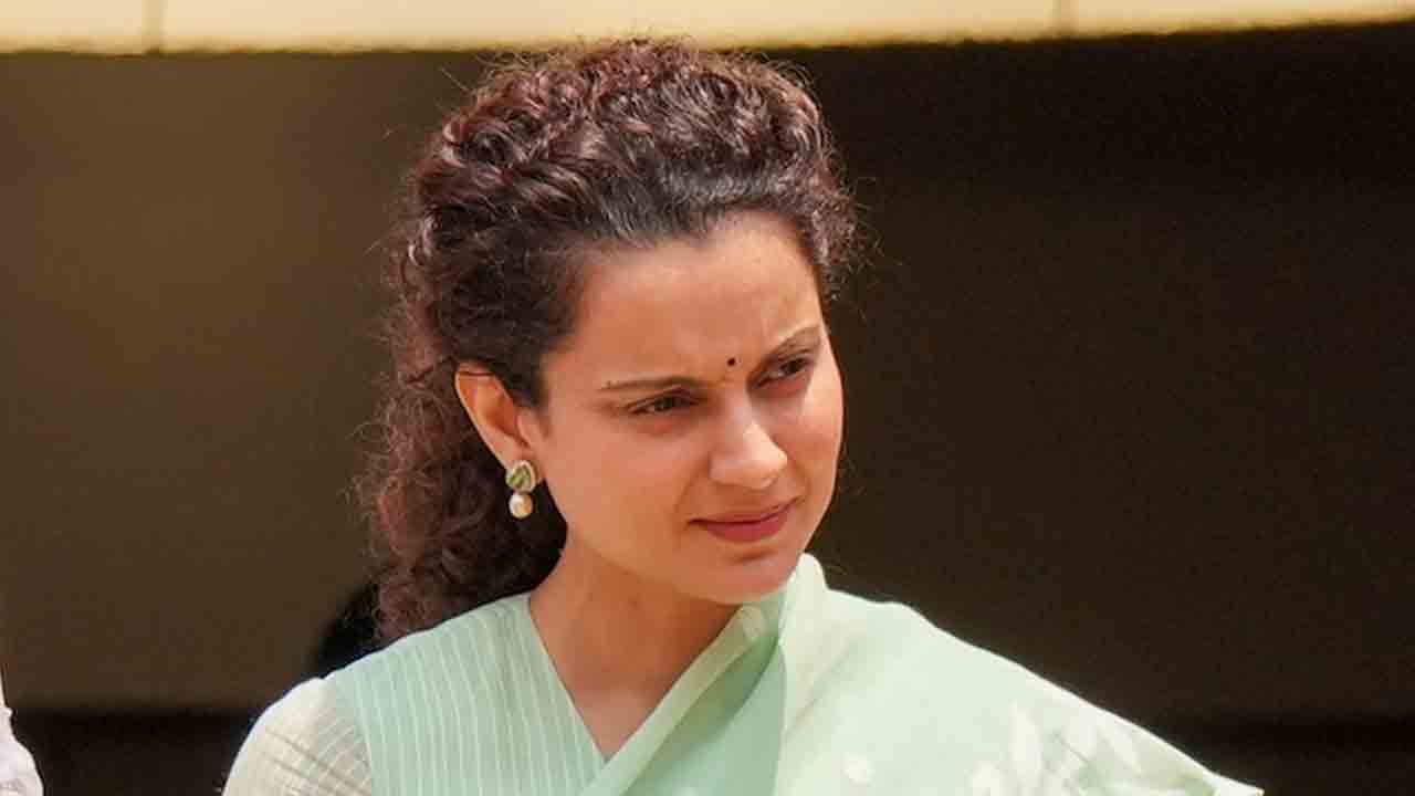 Kangana Ranaut | అన్నదాతల ఆందోళనను బంగ్లాదేశ్‌ అలజడితో పోల్చిన కంగనా రనౌత్‌