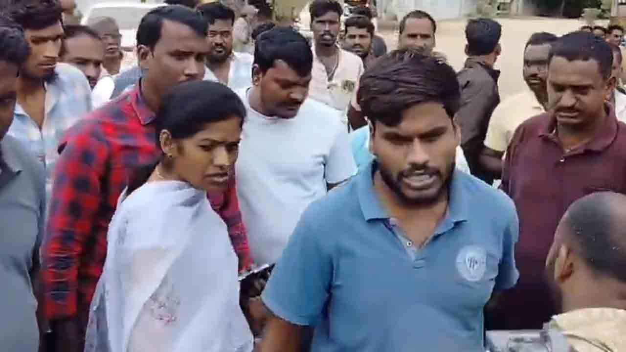 KTR | ఇందిరమ్మ పాలనలో మహిళా జర్నలిస్టులకు రక్షణ లేకపోతే ఎలా?: కేటీఆర్‌