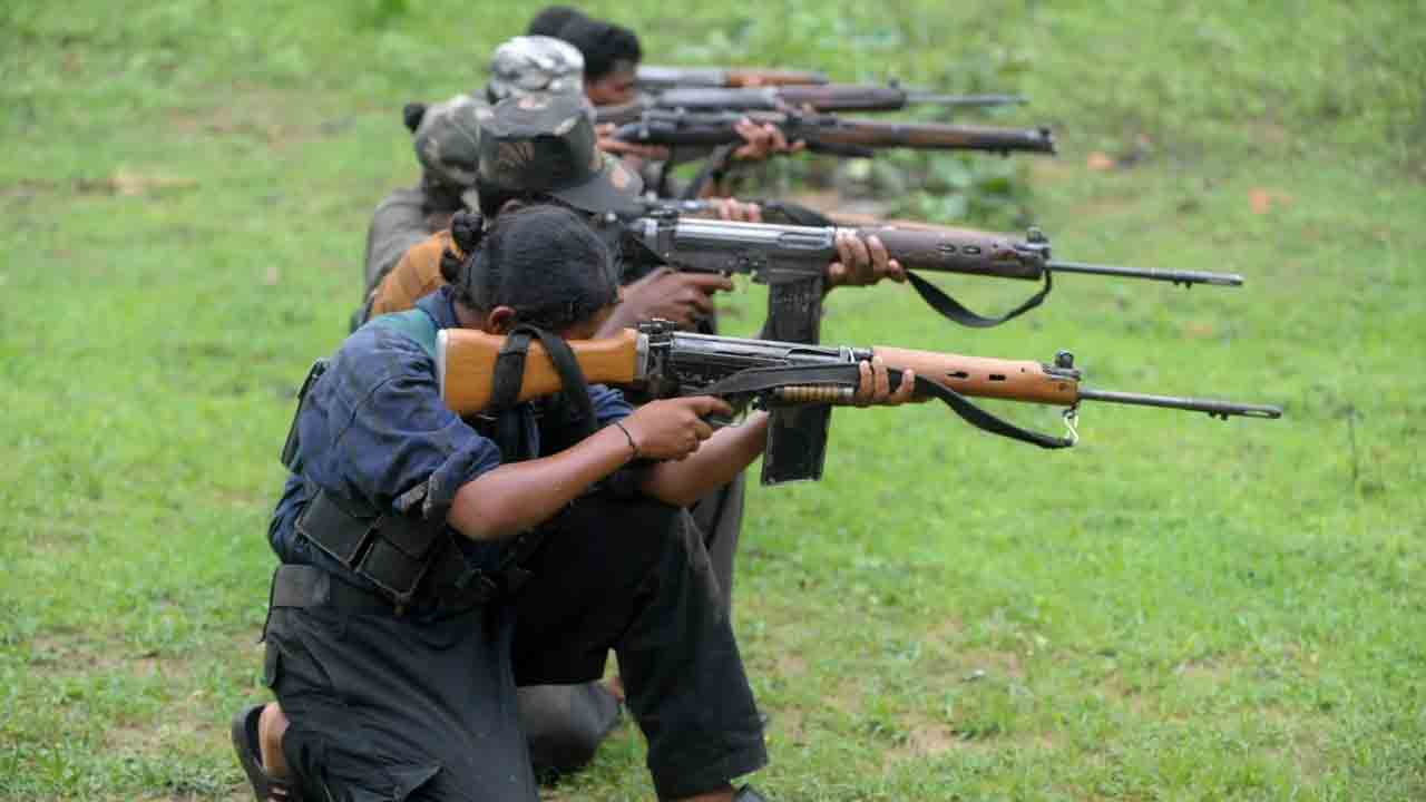 Maoists | ఇన్‌ఫార్మర్‌ నెపంతో మరొకరిని హత్య చేసిన మావోయిస్టులు