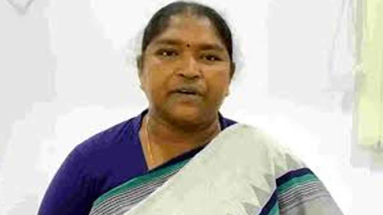 సోషల్‌మీడియా పోస్టులపై కేసులు