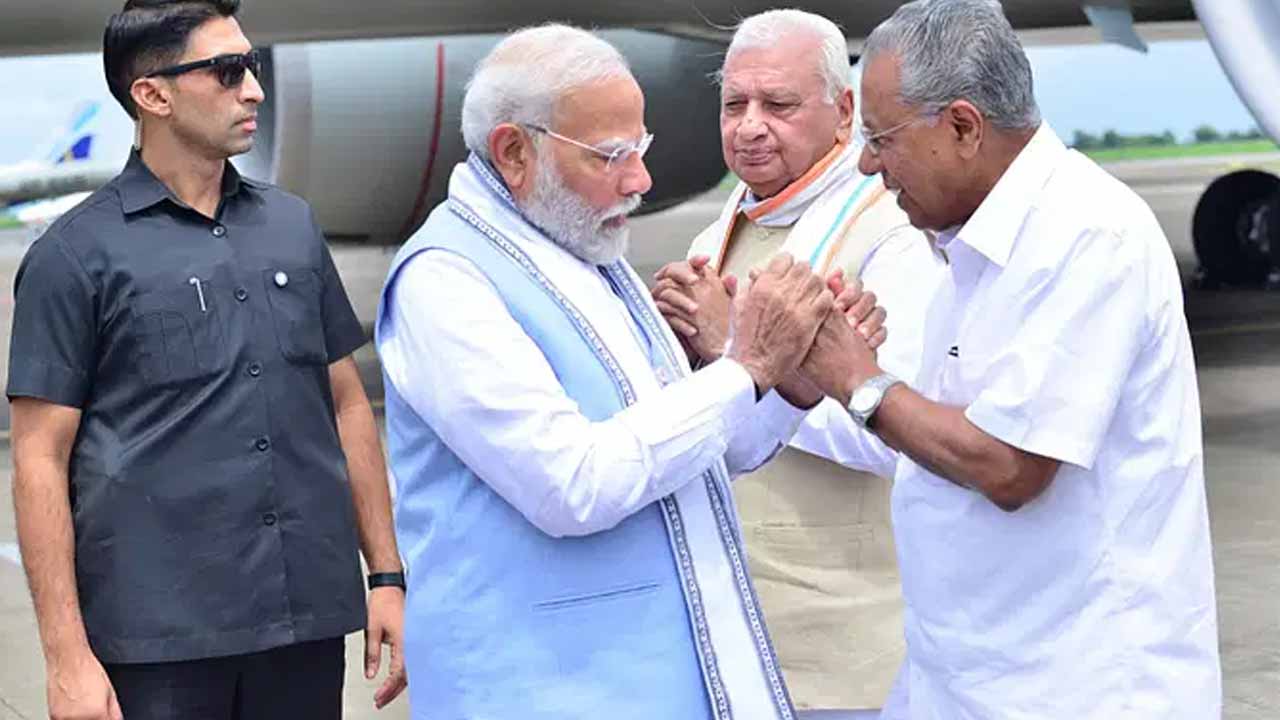 PM Narendra Modi : కేర‌ళ చేరుకున్న ప్ర‌ధాని మోదీ.. వ‌య‌నాడ్‌లో ఏరియ‌ల్ స‌ర్వే