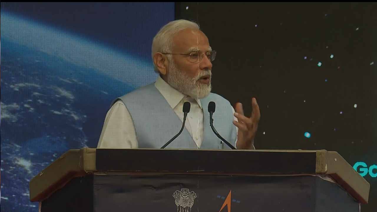 National Space Day: జాతీయ అంత‌రిక్ష దినోత్స‌వం.. గ్రీటింగ్స్‌ చెప్పిన ప్ర‌ధాని మోదీ