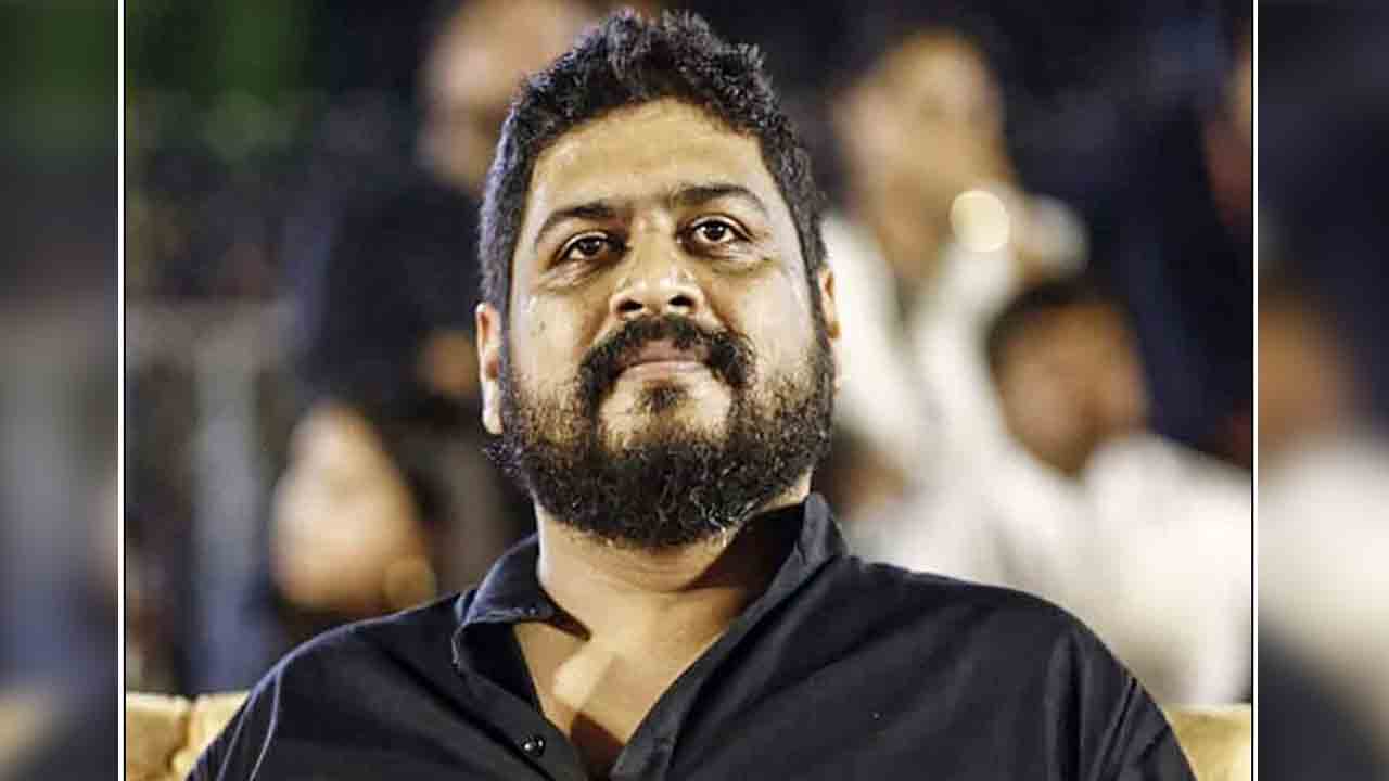 Adipurush | ‘ఆదిపురుష్’ ఫ్లాప్ అయిన బాక్సాఫీస్ హిట్టు మూవీ : ఓం రౌత్