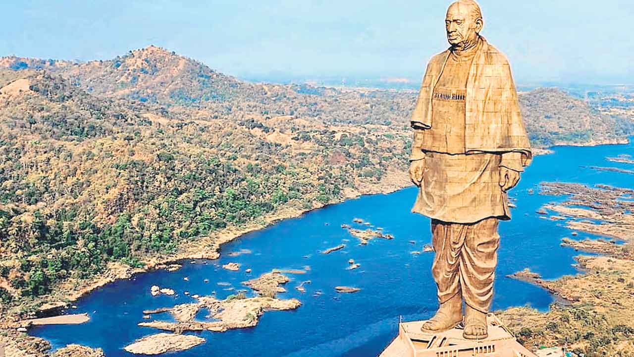 Congress | కాంగ్రెస్‌కు పటేల్‌ విగ్రహ పాఠాలు