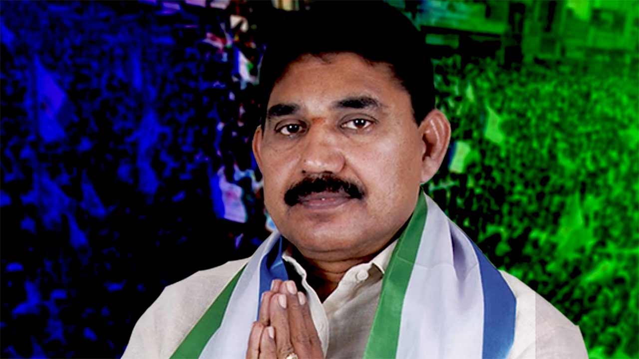 Pithapuram | పిఠాపురంలో వైసీపీకి షాక్‌.. రాజీనామా చేసిన పెండెం దొరబాబు