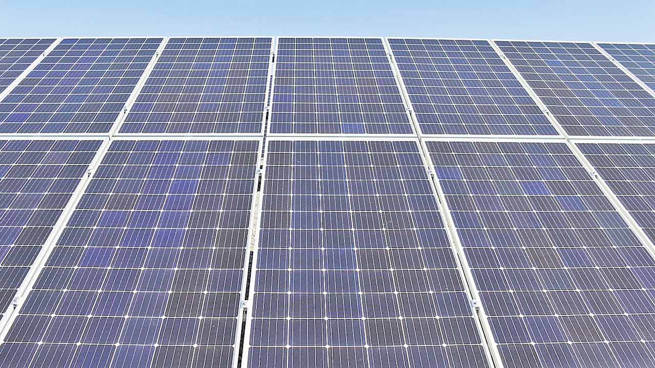 Solar Panels | సోలార్‌ ప్యానెల్స్‌ ఇకపై కనిపించకపోవచ్చు.. ఎందుకంటే!