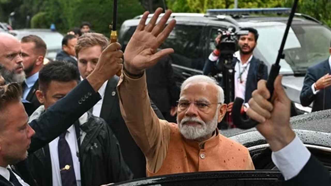 చర్చల ద్వారానే శాంతి స్థాపన