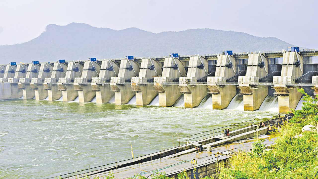 Polavaram | పోలవరం డయాఫ్రమ్‌ వాల్‌ దెబ్బతినడానికి చంద్రబాబే కారణం.. మండిపడ్డ వైసీపీ